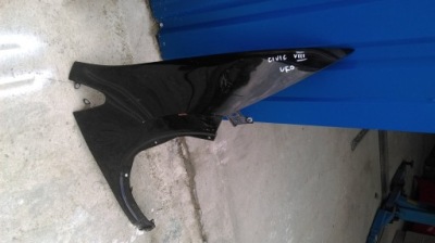 Civic viii ufo - крила перед , передній правий фото №1