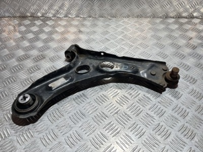 Рычаг правый перед opel corsa f 19- фото №1