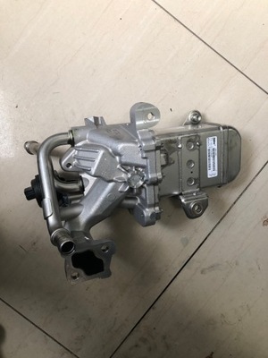 Renault master iv радіатор вихлопних газів egr фото №1