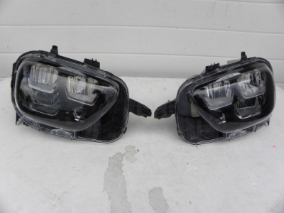 Citroen c3 iii lift лампы передние 21-2024 rok фото №1