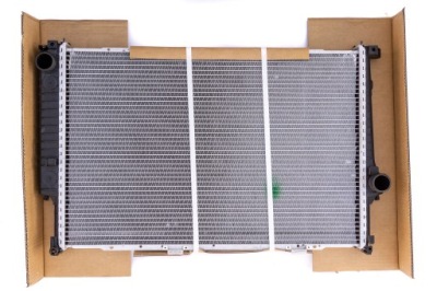 Радиатор воды bmw e34 525tds фото №1