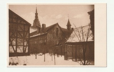 ELBLĄG. Elbing. Muzeum Miejskie - ogród. Fot. L. Basilius.