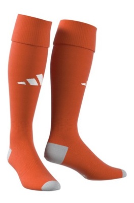 GETRY ADIDAS MILANO 23 IB7821 r. 40-42