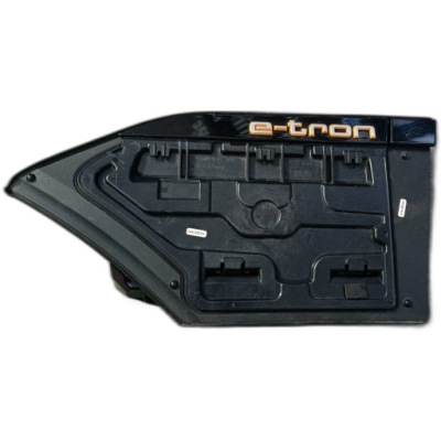 Audi e-tron 4ke крышка gnizada зарядки 4ke810001ls фото №1