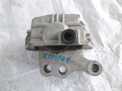 Кронштейн подушка двигателя 1.6 m-jet jeep compass ii фото №1