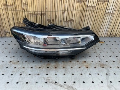 Vw passat b8 лампа права 5g1941036p фото №1