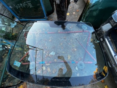Стекло передняя лобовое nissan micra k12 фото №1