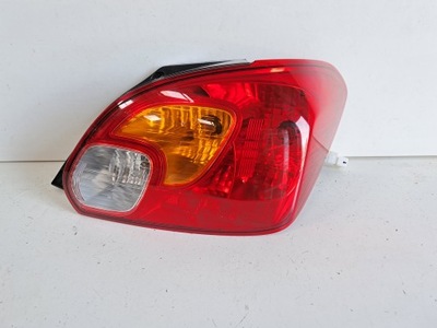 Mitsubishi space stral лампа права задня задня фото №1