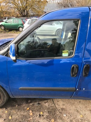 Скло двері правий перед передня fiat doblo ii combo d wwa фото №1