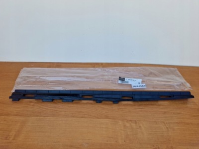 Mercedes gls w167 кронштейн порог правый задняя rh org фото №1