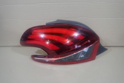 Лампа ліва задня задня peugeot 208 led lift 2015- фото №1