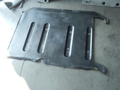 Renault trafic vivaro підлога гумовий елемент килимок 01-14 фото №1