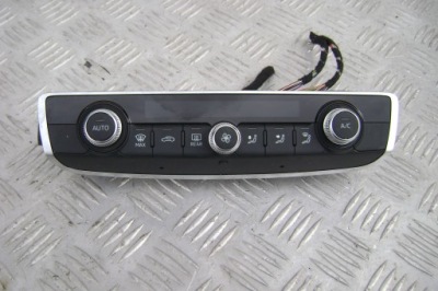 Audi a3 8v - панель кондиціонера 8v0820043am фото №1