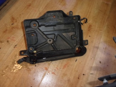 Alfa romeo mito основа акумулятор фото №1