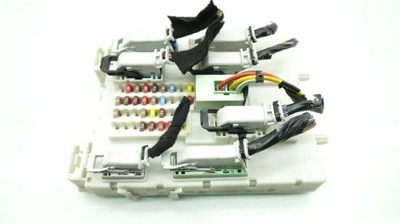 Volvo v40 ii коробка запобіжників 31394963 модуль bsi фото №1