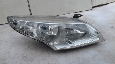 Лампа правый перед передняя 130702310900 renault megane iii 08-13 фото №1