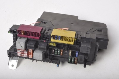 Mercedes w204 1.8 модуль блок управления sam 2049005601 фото №1