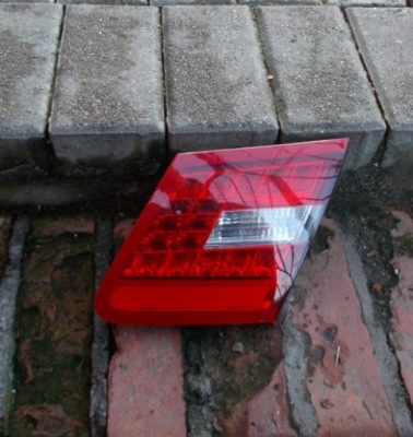 Mercedes w207 лампа правая задний  w крышка a2078200464 фото №1