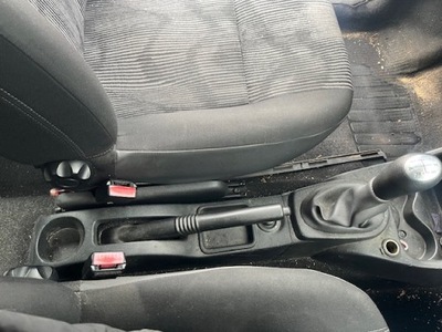 Dacia logan i тунель середній фото №1