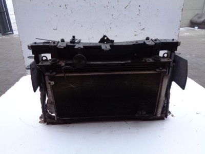 Pas передний радиатор toyota auris 1 i 2.0 d4d фото №1