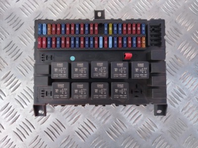 Коробка запобіжників daf 105 фото №1