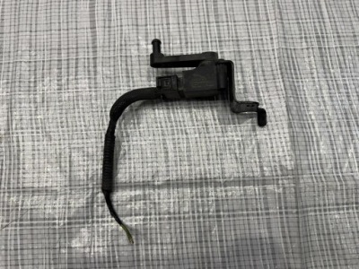 Датчики выравнивание передний правый range rover velar l560 gx73-3c280-ca фото №1