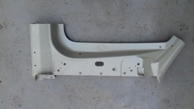 Tesla model y стійку  поріг праві перед обшивка оригінал фото №1