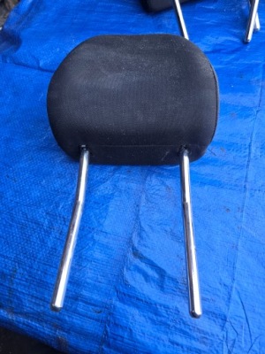 Підголівник сидіння vw golf vii 5g передній оригінал фото №1