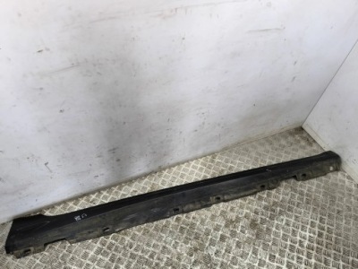 Audi a5 2017 права сторона поріг фото №1