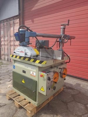 Frezarka dolnowrzecionowa SCM T160