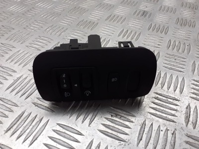 Панель перемикачів renault megane ii 8200079020 фото №1