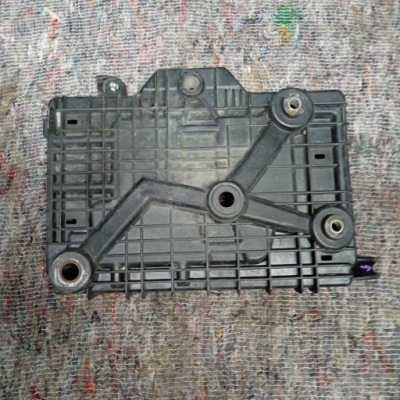 Основание аккумулятор fiat punto alfa mito 1.3 jtd 50518764 фото №1