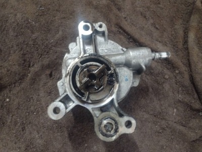 Ford focus mk3 насос вакуум вакуум 1,6 фото №1