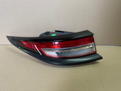 Ds3 crossback лампа левая задняя задняя 9827059180 фото №1