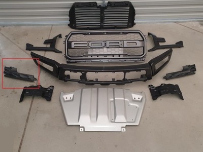 17 ford f150 raptor напрямна кронштейн кронштейн впуск фото №1