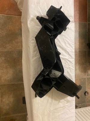 Кронштейн фара jeep grand cherokee wk2 фото №1