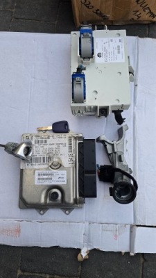 Бортовой компьютер иммобилайзер замок зажигания alfa romeo giulietta 1.4 tb 52032668 фото №1