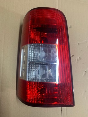 Лампа левый задняя peugeot partner i 9657977080 фото №1