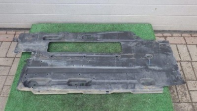 Защита подвеска правая citroen ds7 9827725380 фото №1