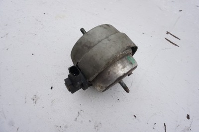 BOLSA DEL MOTOR 8E0199379T AUDI A4 B7 3.2 V6  