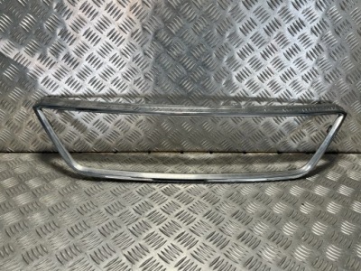 Хром решітка бампера перед seat ateca 16- 575854643b фото №1