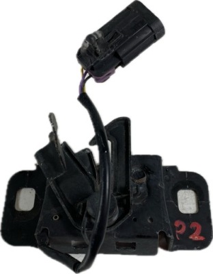 Cadillac escalade iv 2014 - оригінал замок капот кришки двигуна фото №1