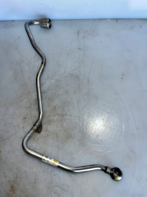 Audi оригинальный номер 03l145771ag трубка шланг масляный фото №1