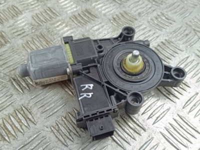 2020 alfa romeo stelvio моторчик стекло задний hw440 фото №1