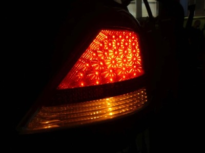 Лампа задня права bmw 7 e65 01-05 фото №1