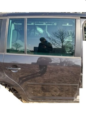 Дверь правое задние vw touran i 03- lc9z фото №1