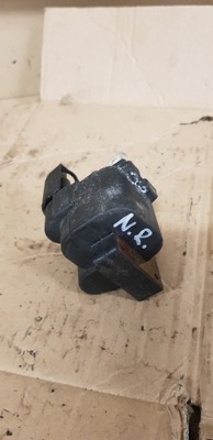 Котушка запалювання volvo v40 2.0 16v 2526052a фото №1