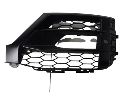 Audi q2 s-line решітка ліва 81a807681l оригінал фото №1