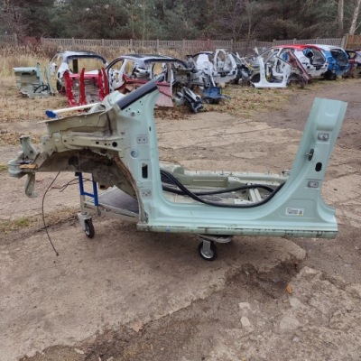 Citroen c3 iii чверть лонжерон поріг блок двигуна лівий elsb фото №1