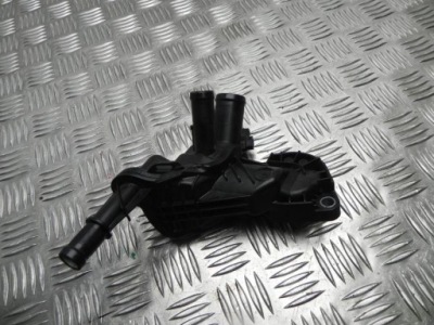 Корпус термостата dacia sandero ii 2018 110616064r фото №1